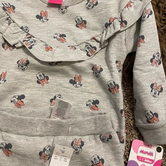 Bundle of two matching sets 3T loungewear - Picture 3 of 10